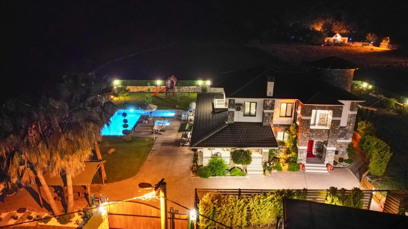 Villa Calyptus