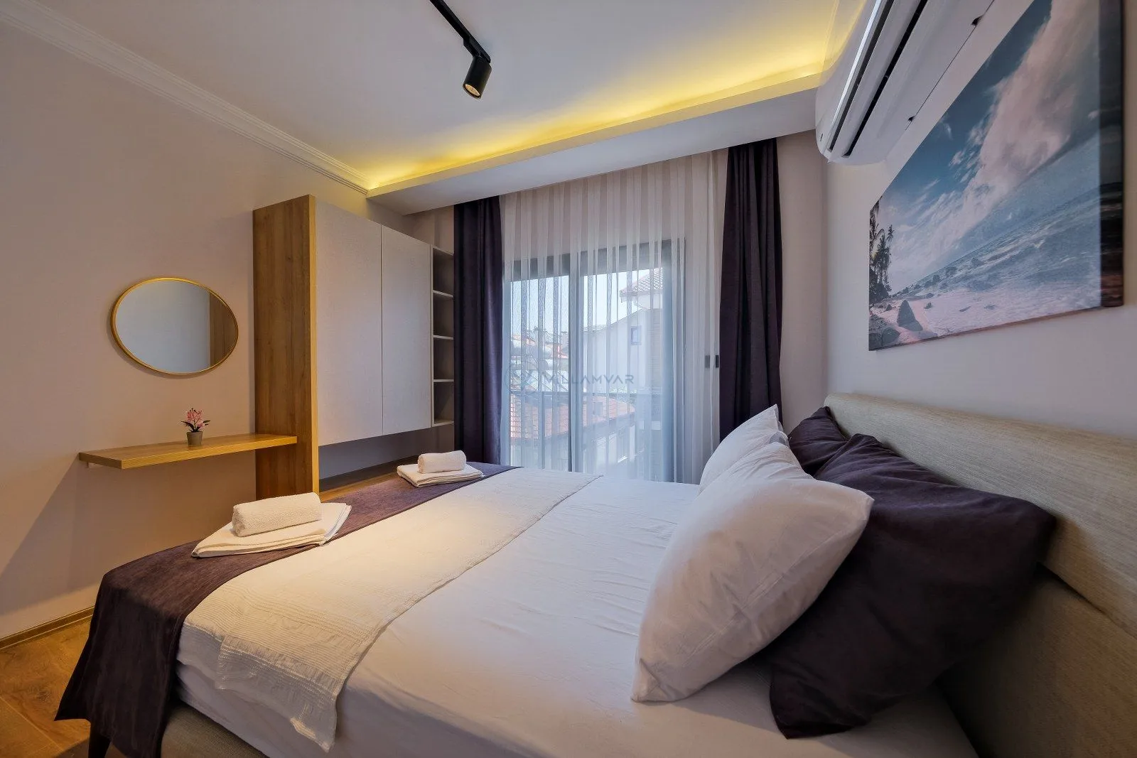 Light Suite Apart 5