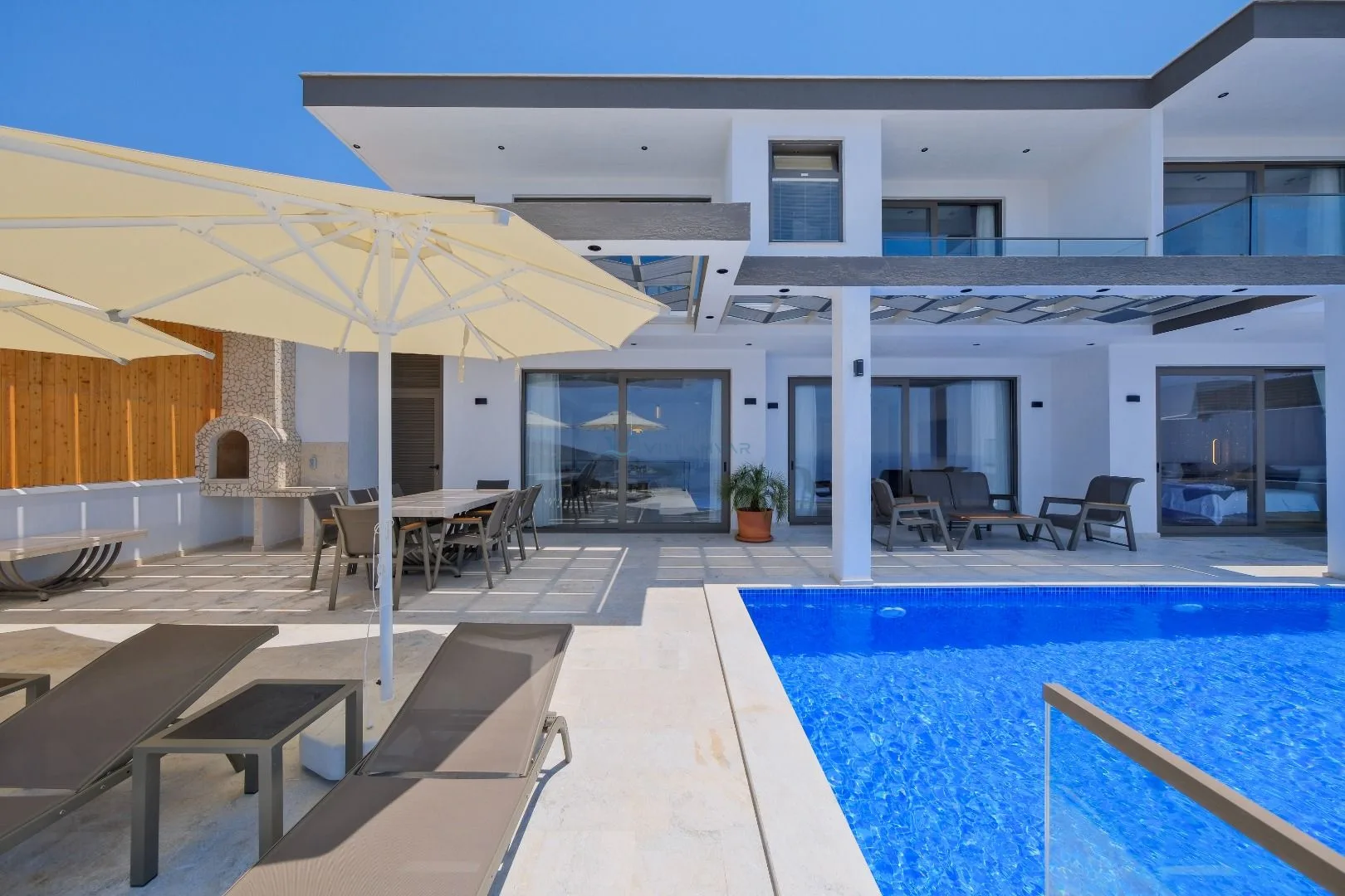 Villa Magic Life