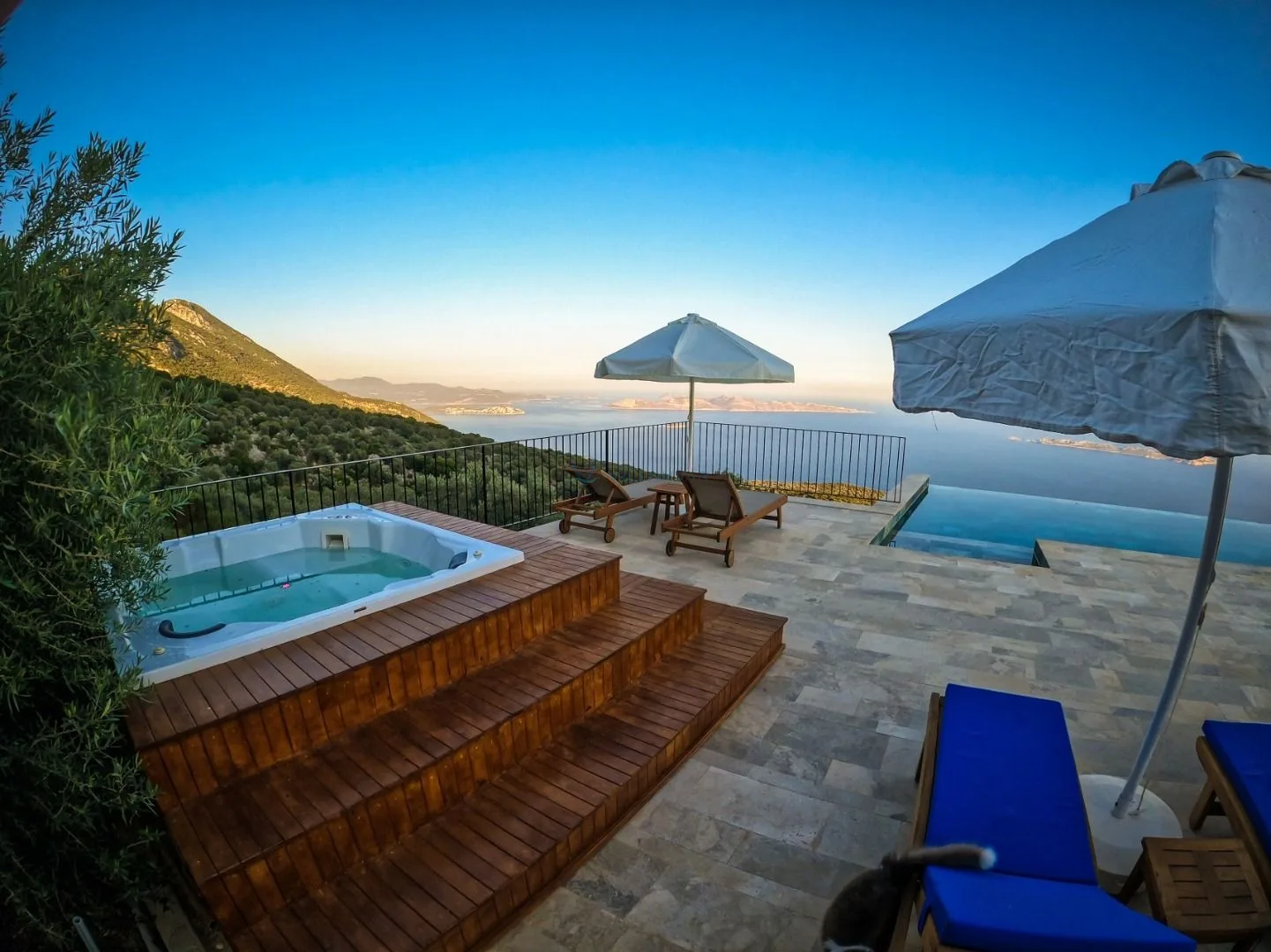 Villa Silver House