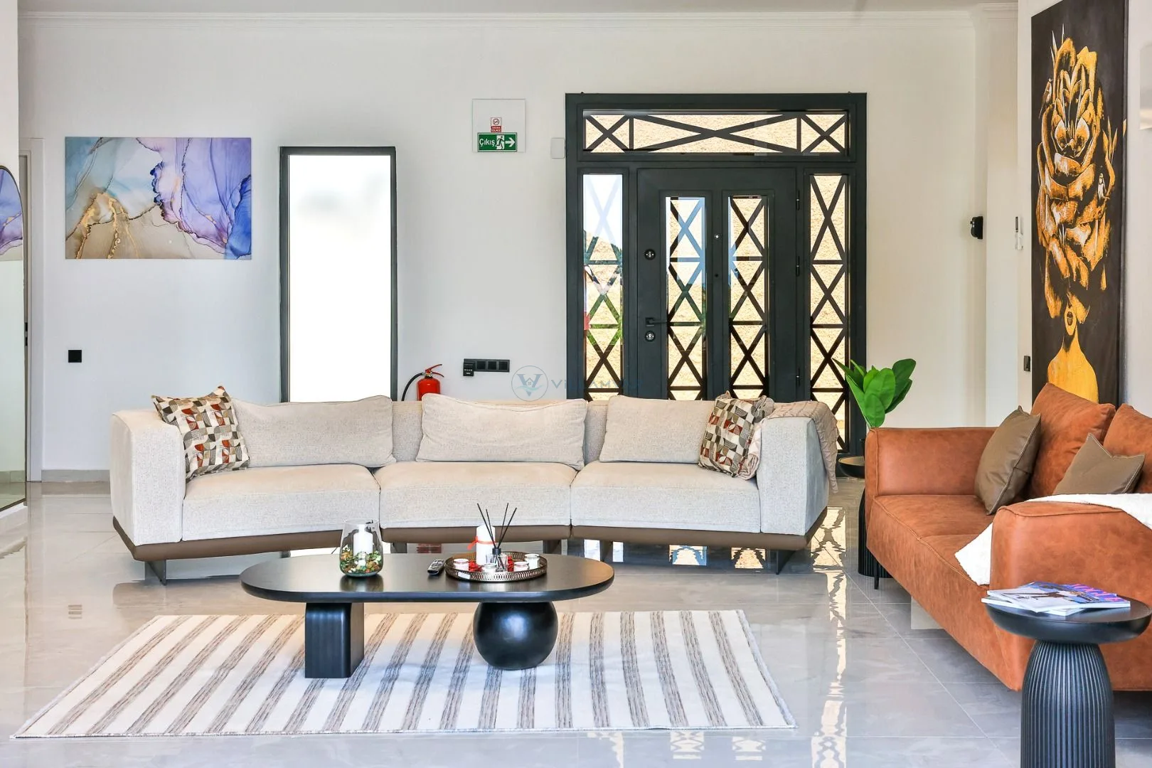 Villa Free