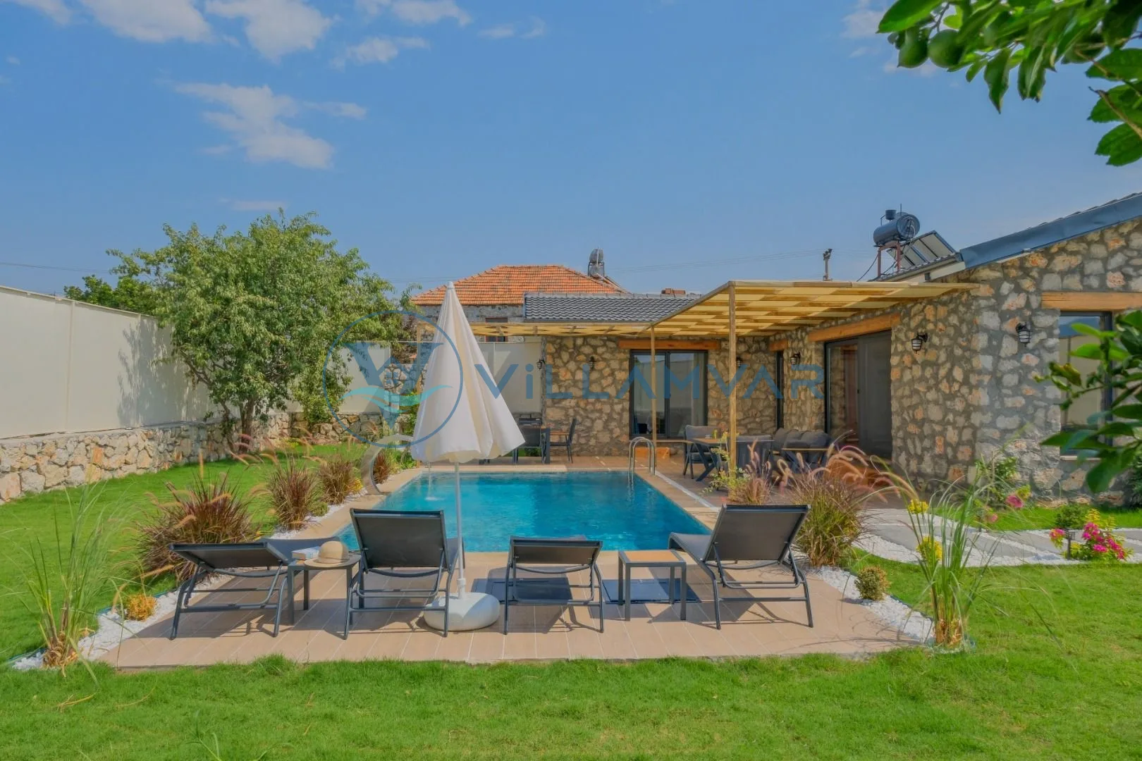 Villa İris