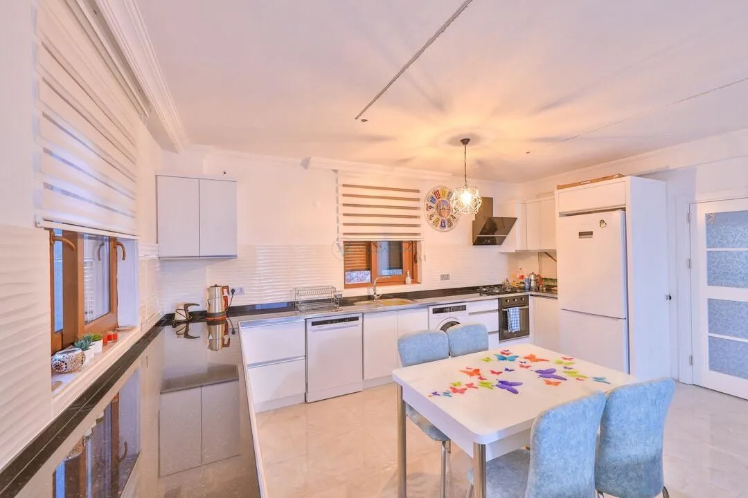 Villa Phellos