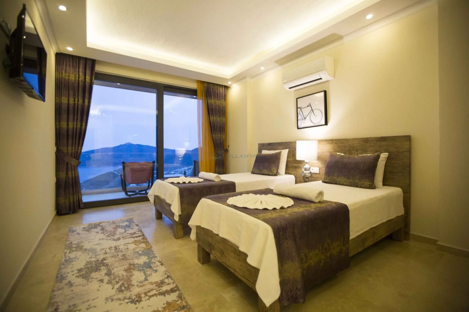 Villa Victoria