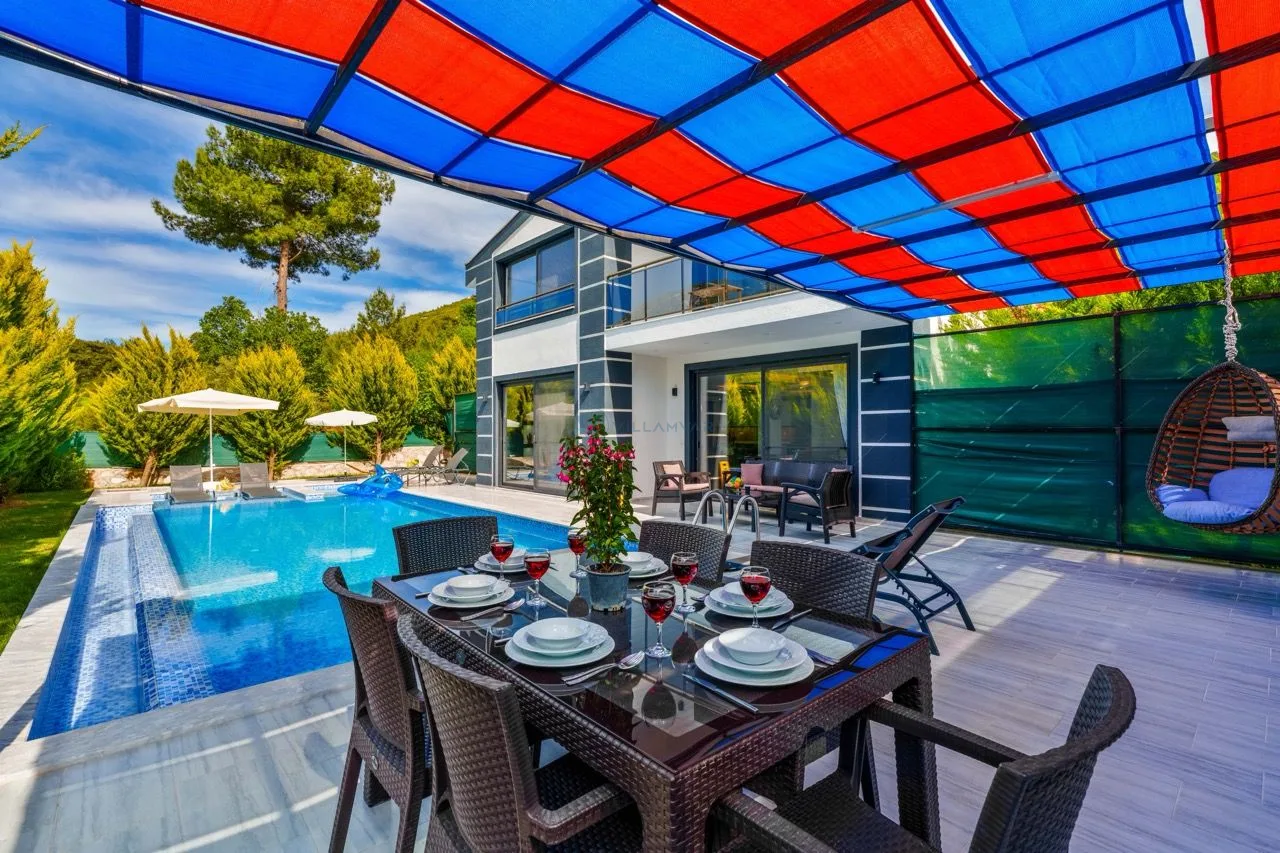 Villa Gold
