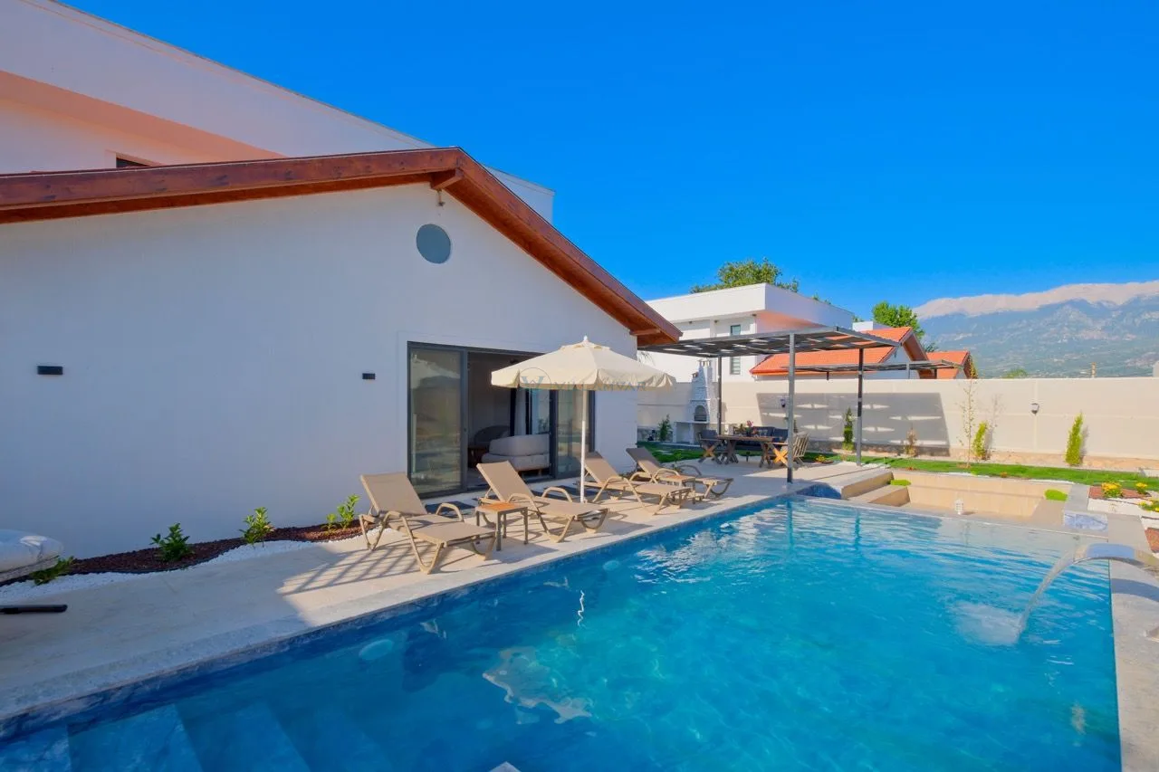 Villa Pakira 2