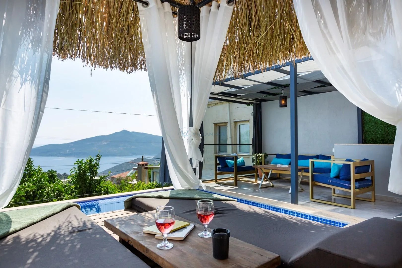 Villa Gold Moon