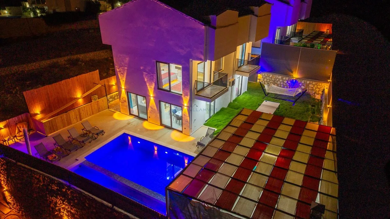 Villa Şirinler 2