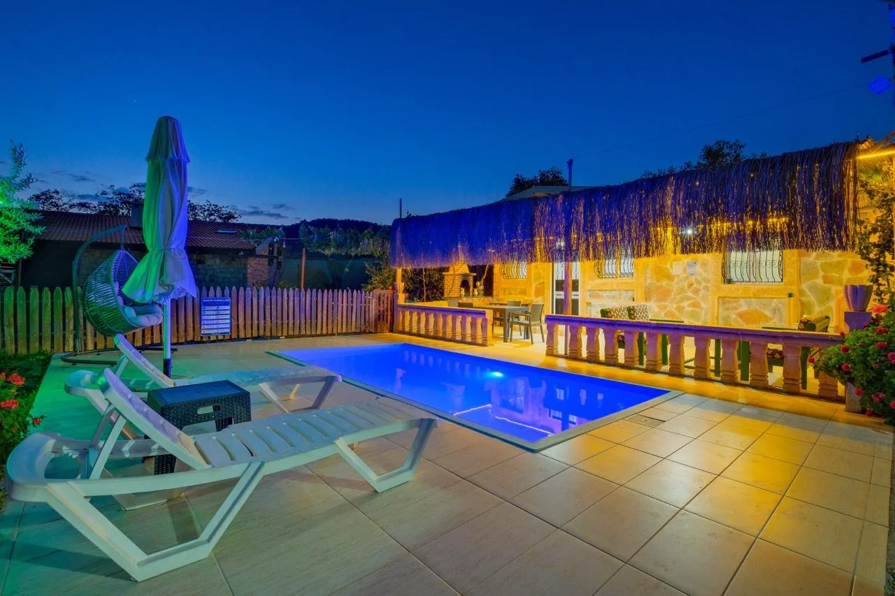 Villa Valleys
