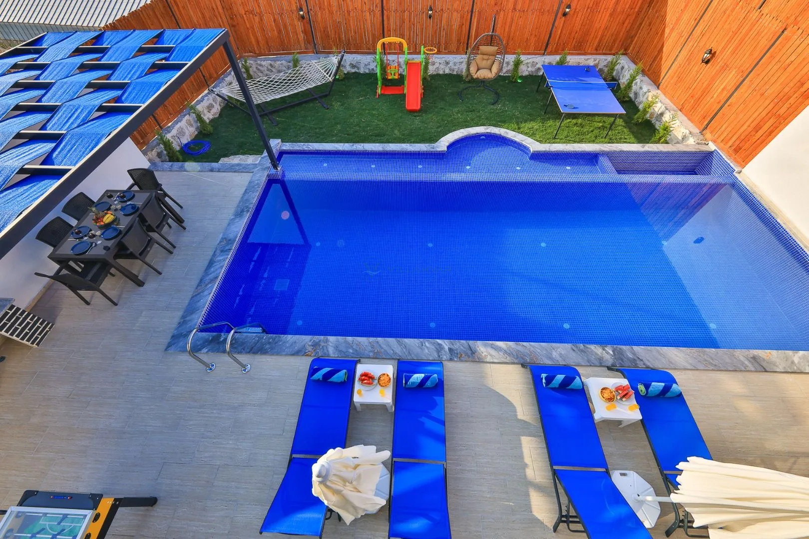 Villa White Castle