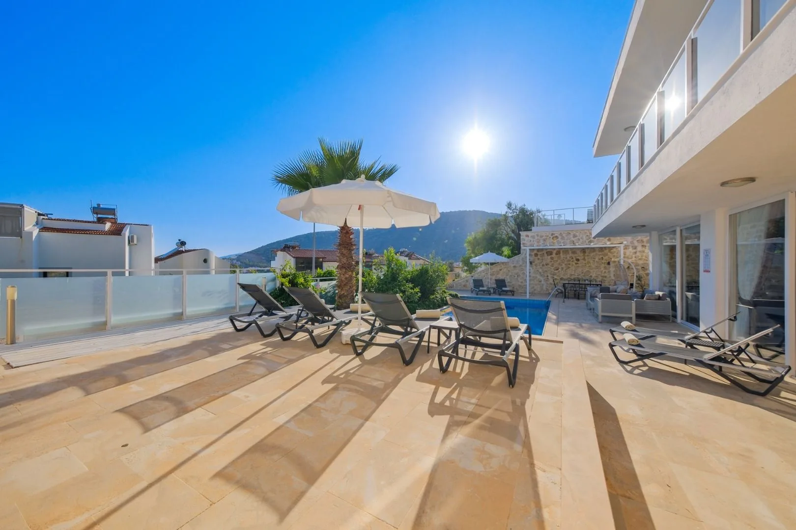 Villa Lumi 1