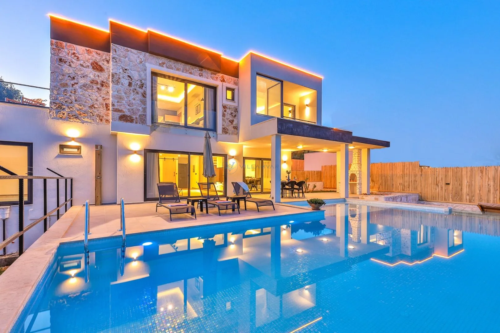 Villa Luz-Villa Lares
