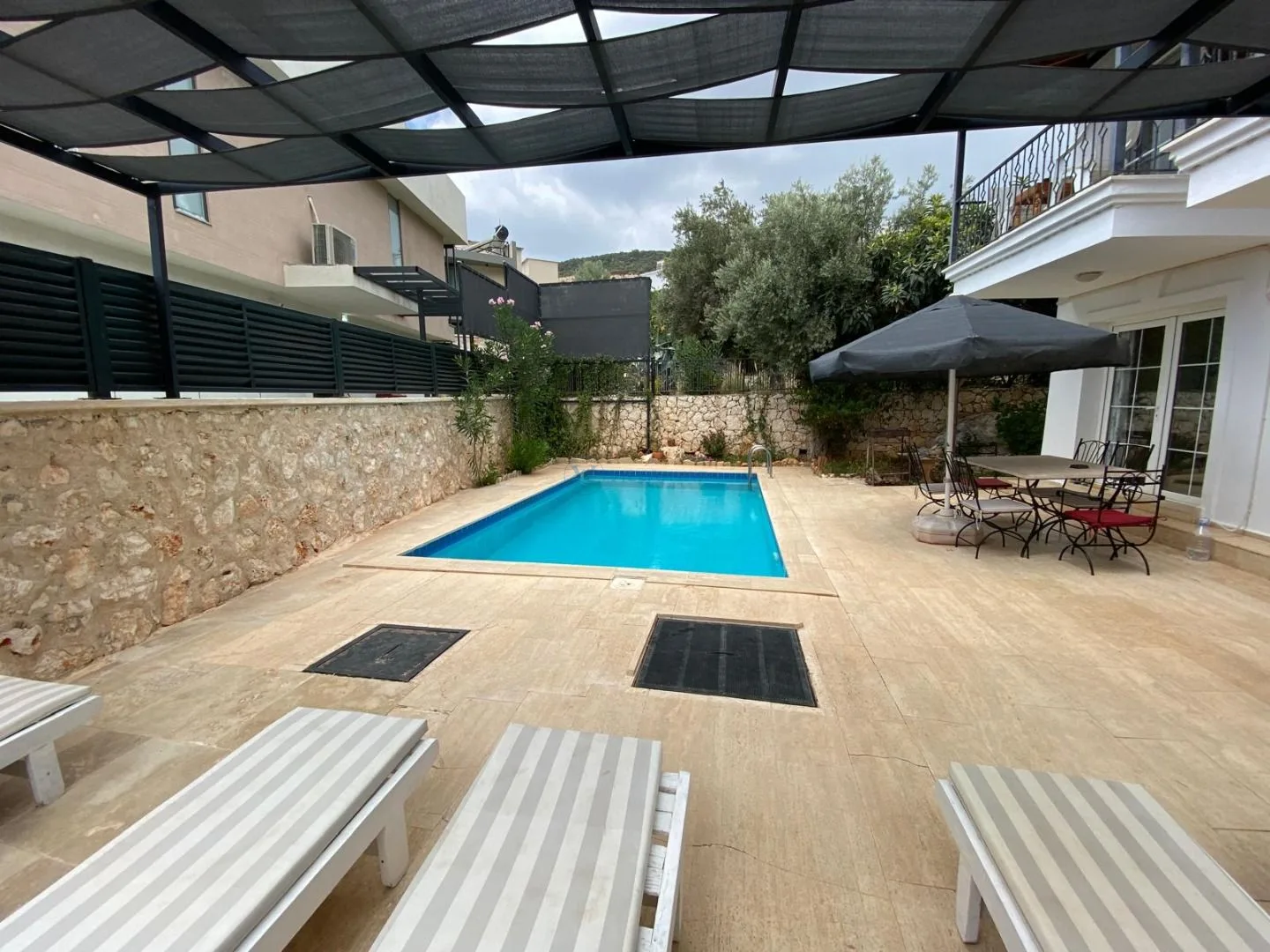 Villa Leton Kleo 1