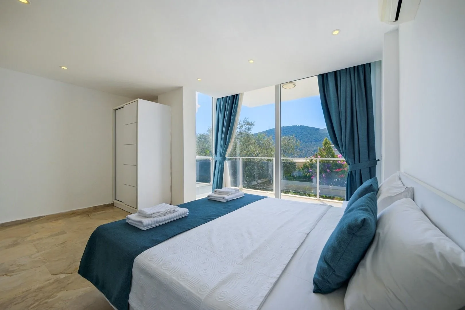 Villa Lumi 3