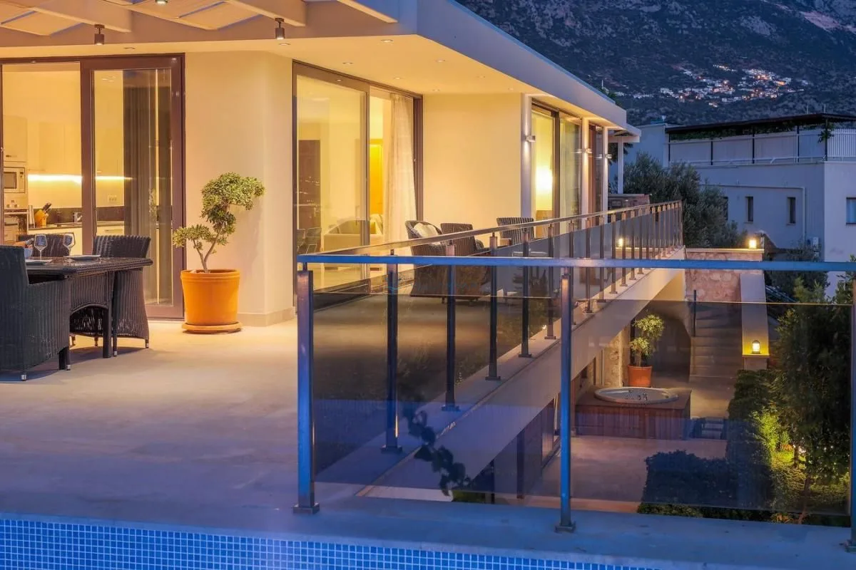 Azure Luxury Villas