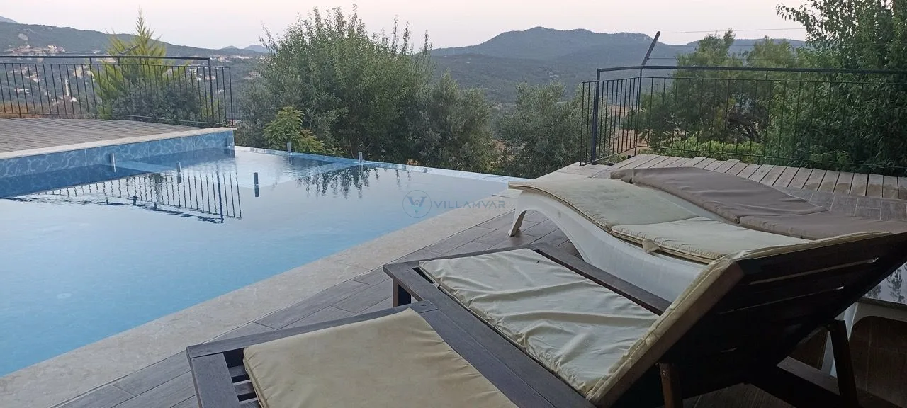 Villa Phellos