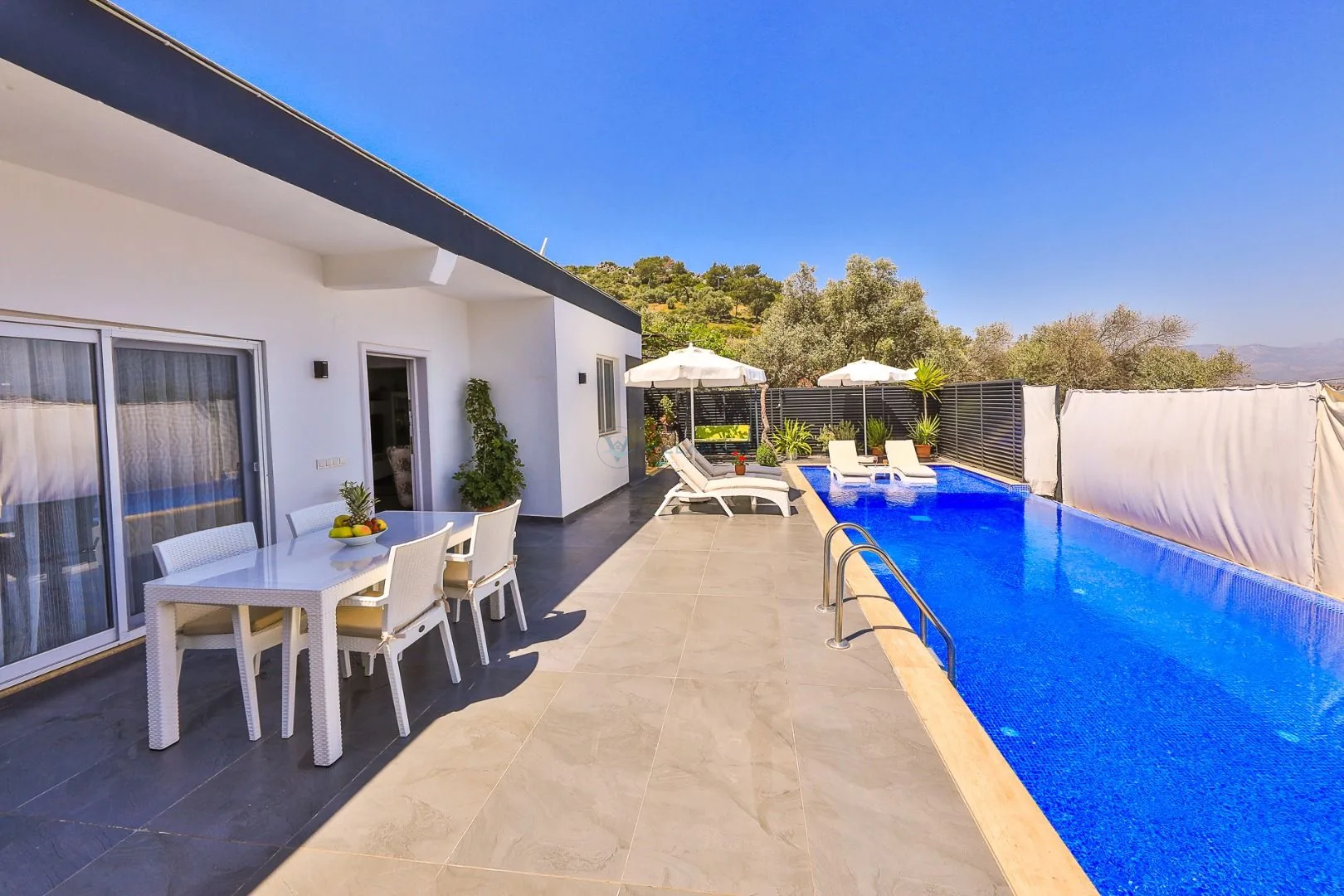 Villa Kotra
