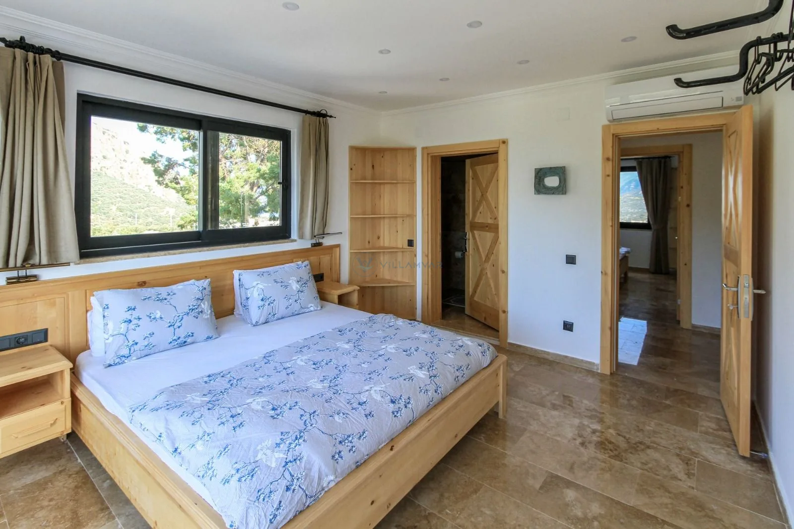 Villa Aristo