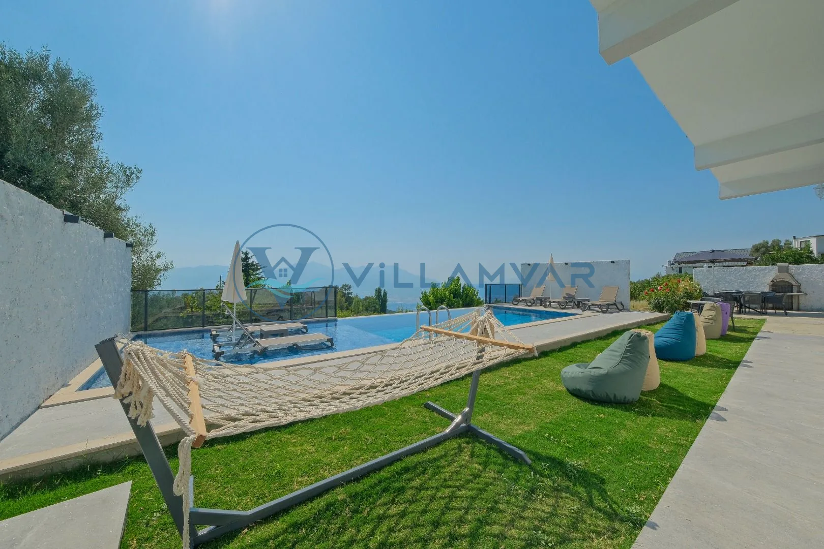 Villa Ayhas