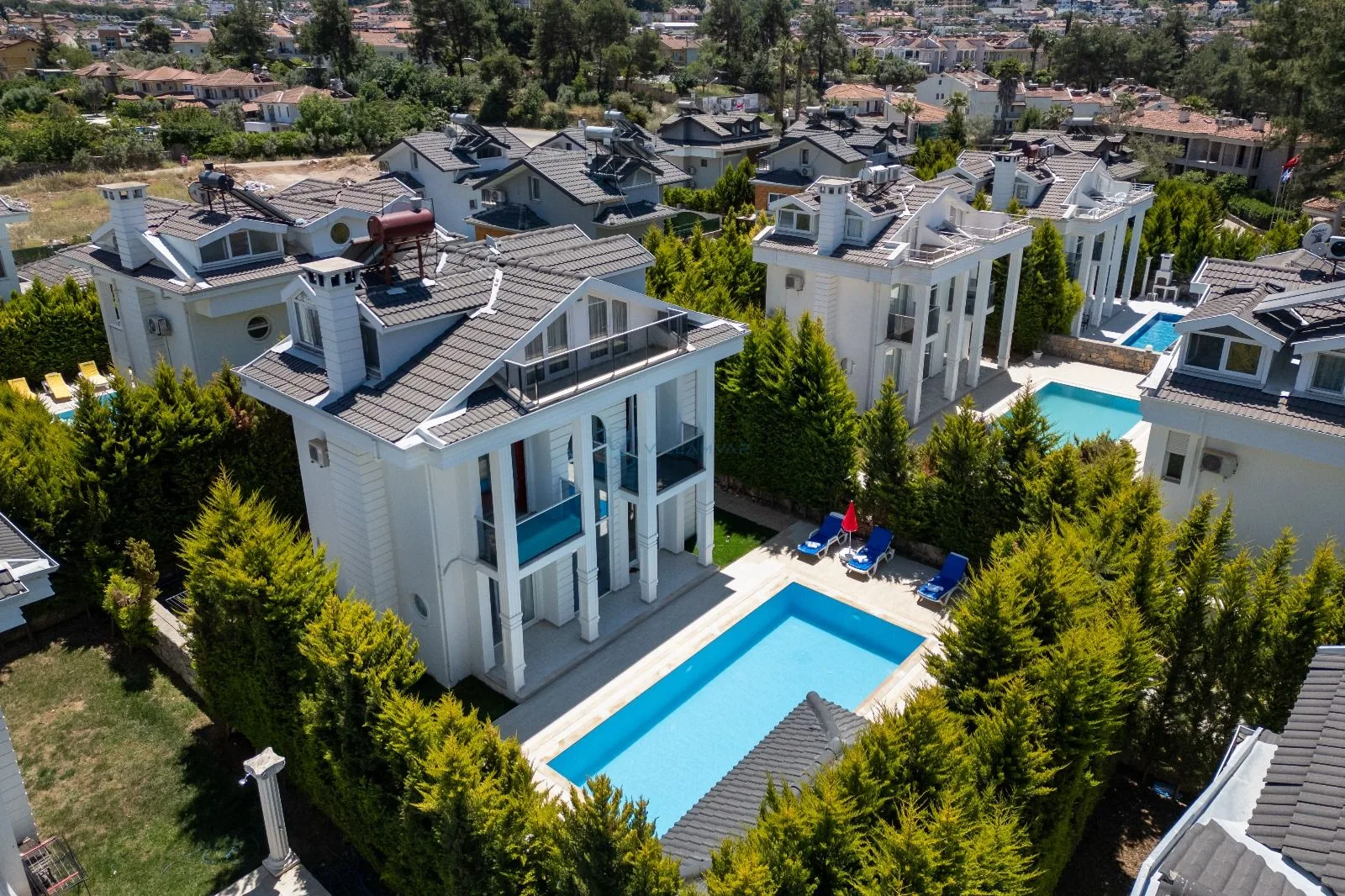 Villa Silver Orkide