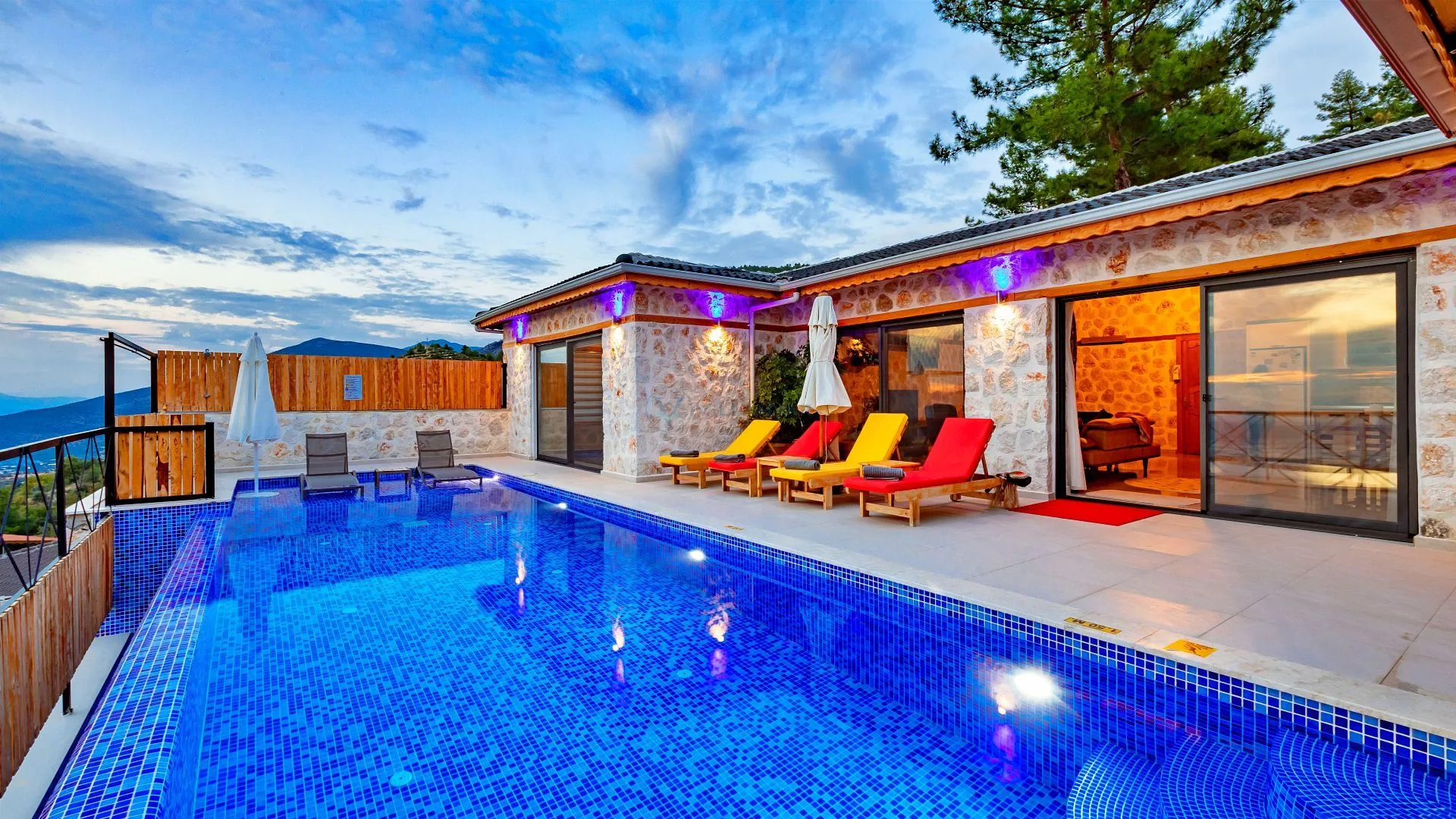 Villa Kum Tanesi