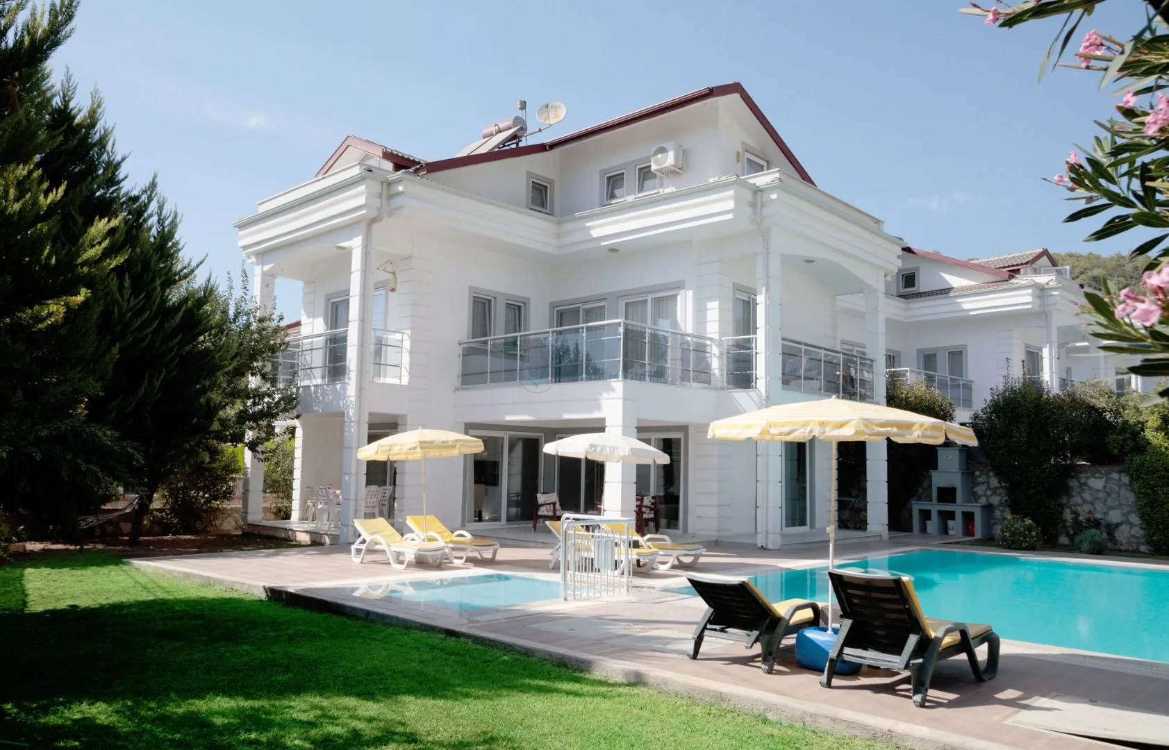 Villa Dera 3