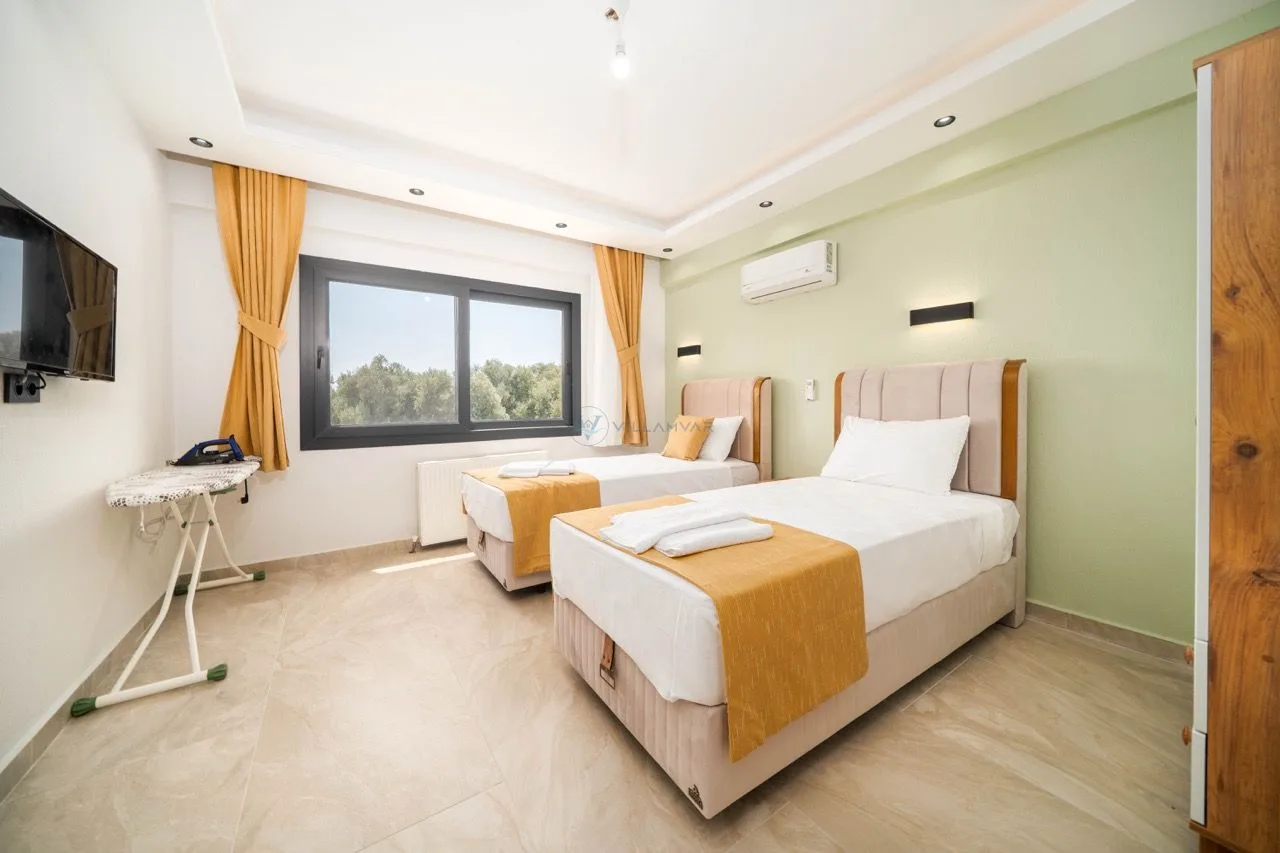 Villa Genesis 2