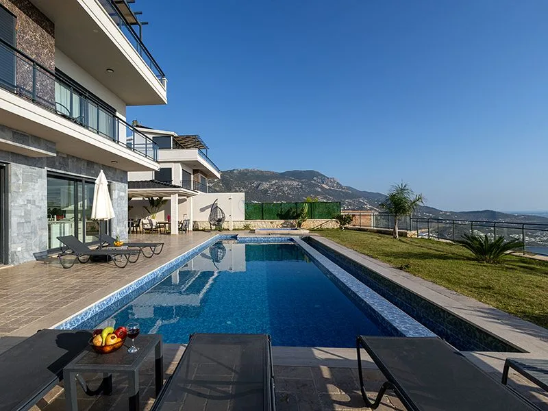 Villa Topaz