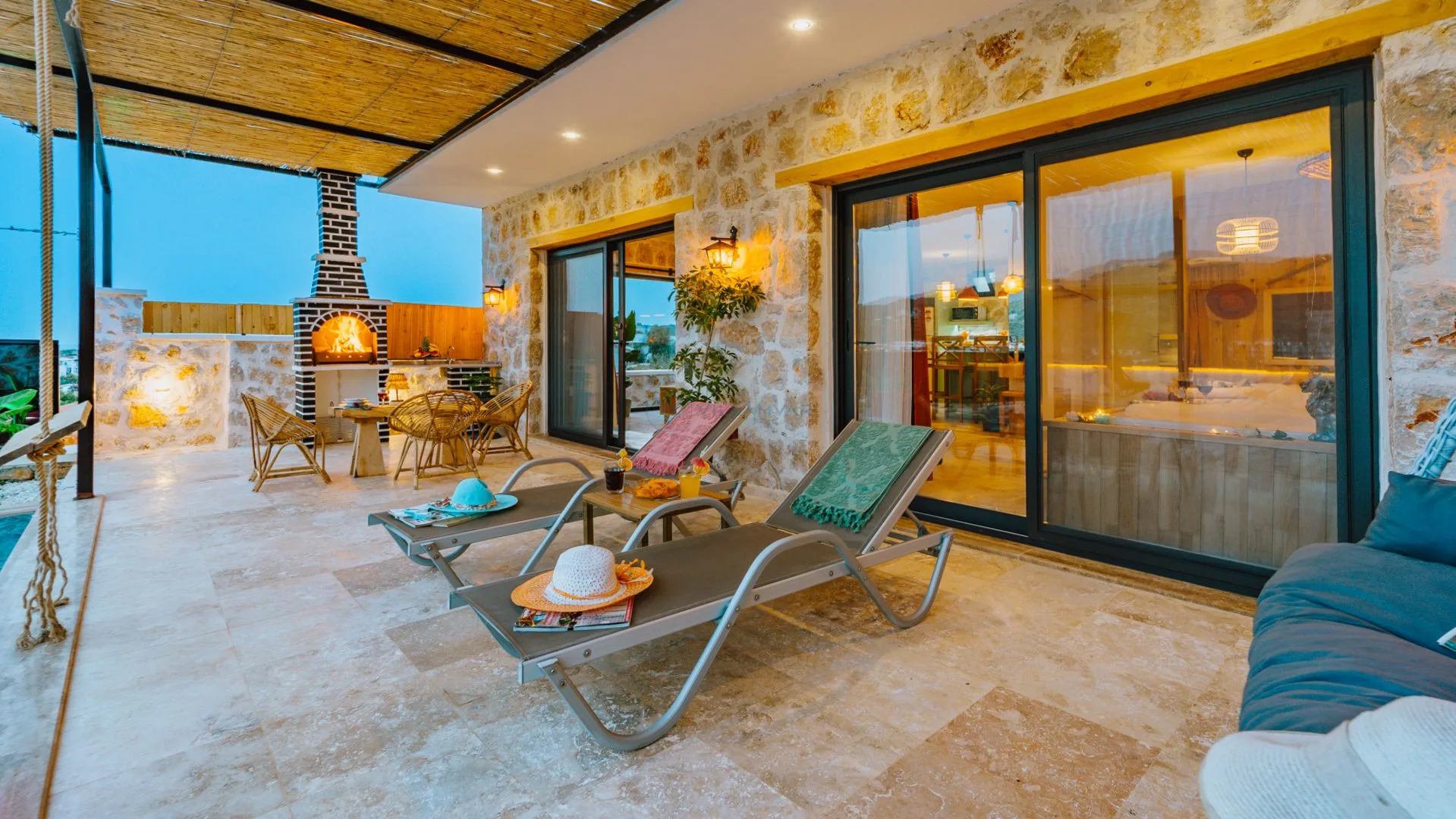 Villa Sanedan Luxury