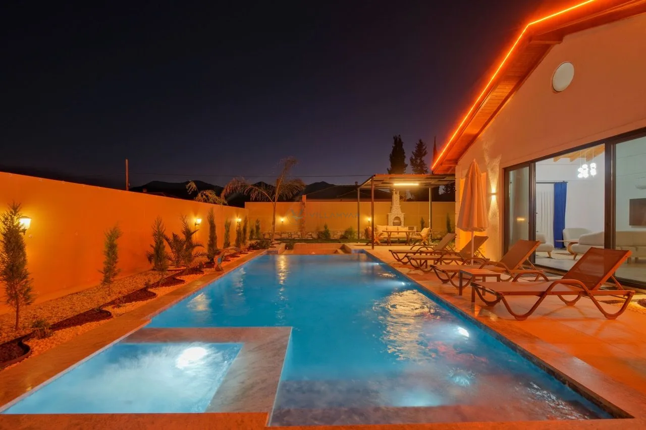 Villa Pakira 1
