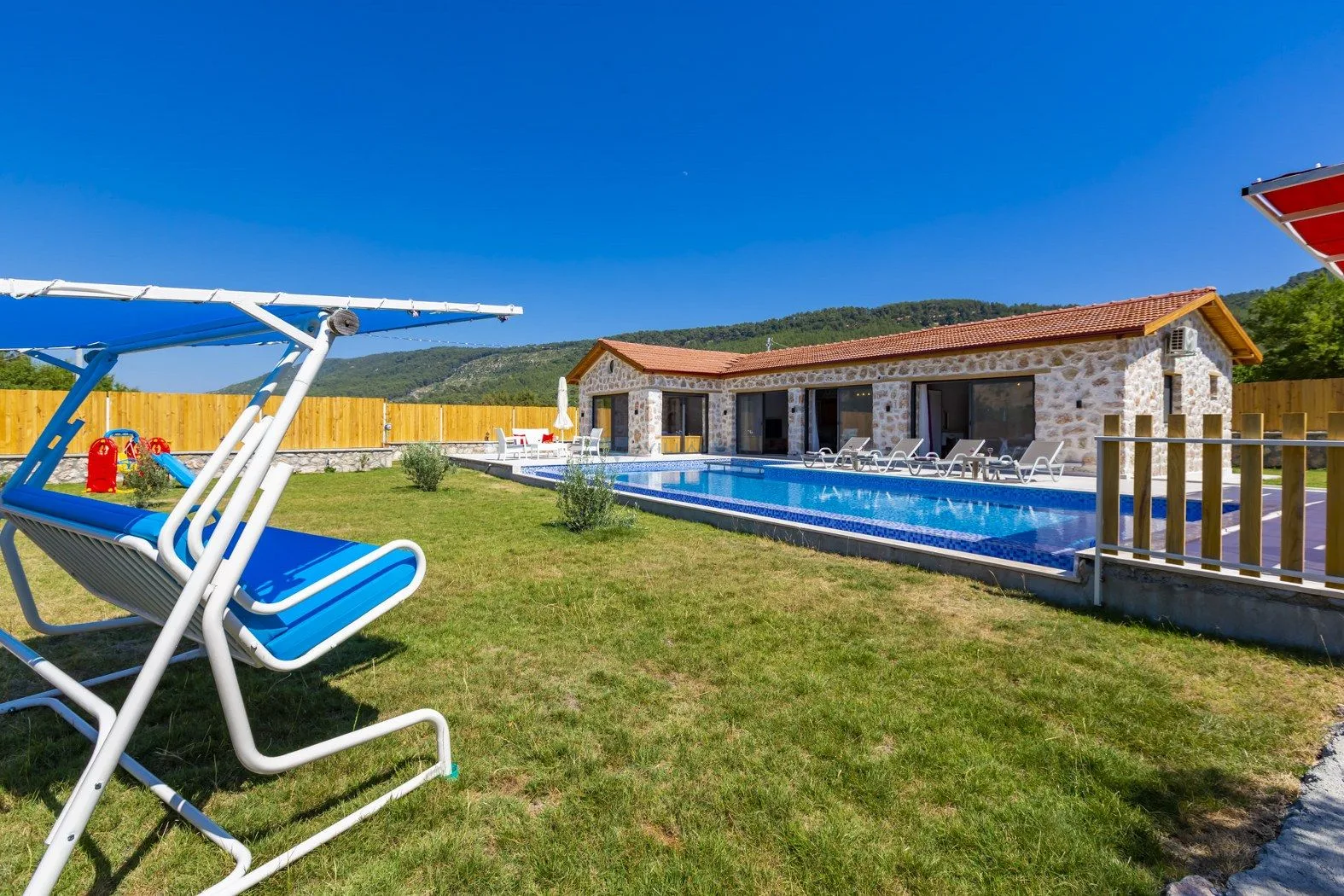 Villa Blue Bird