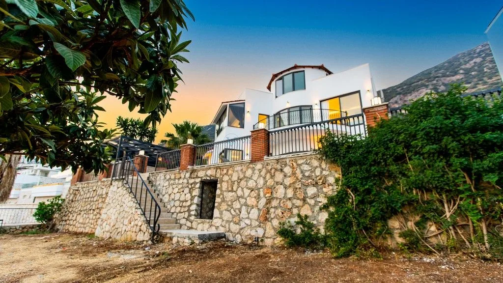 Villa Quinn Star