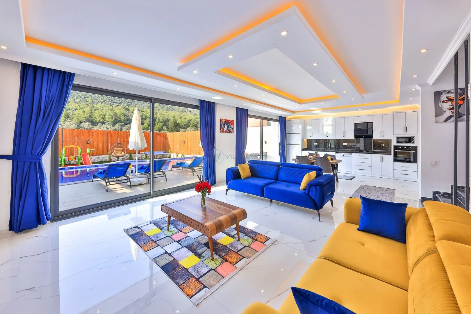 Villa White Castle