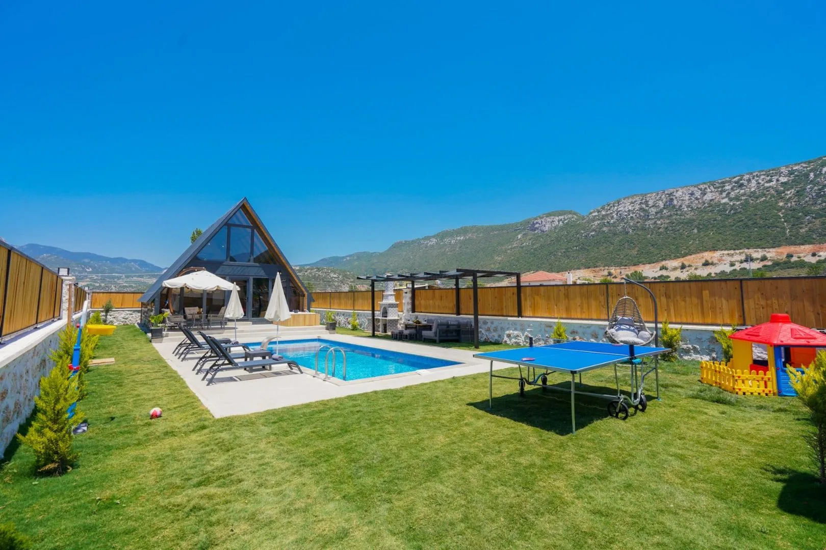 Villa Aslan Bezirgan