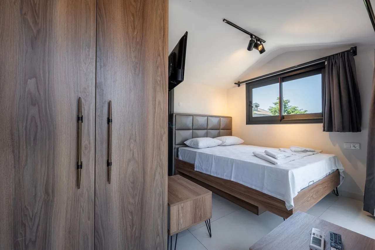 Villa Ay Luxe