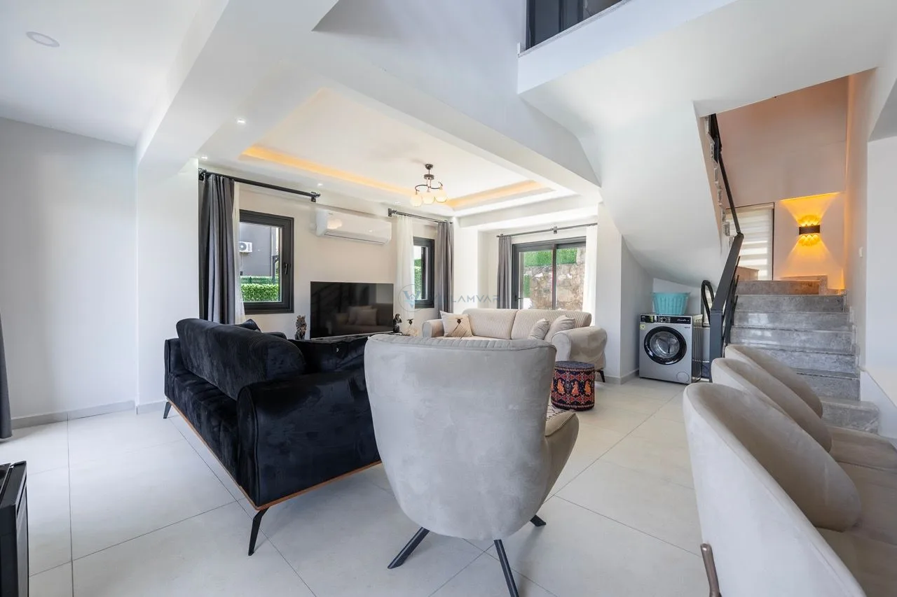 Villa Ay Luxe