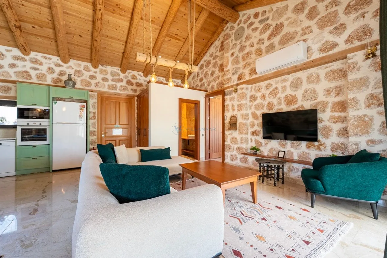 Villa Topçu Stone