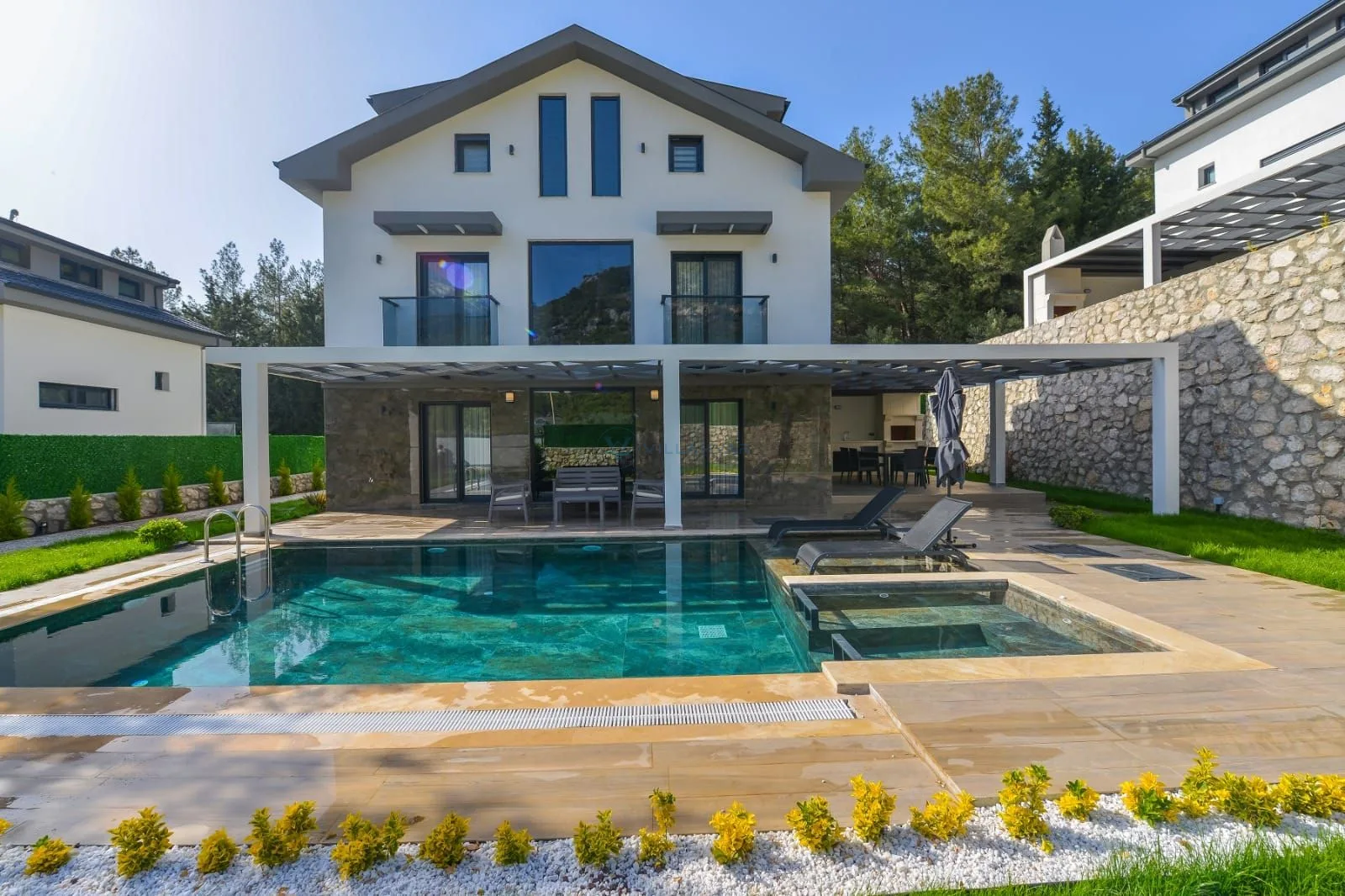 Villa Mayra