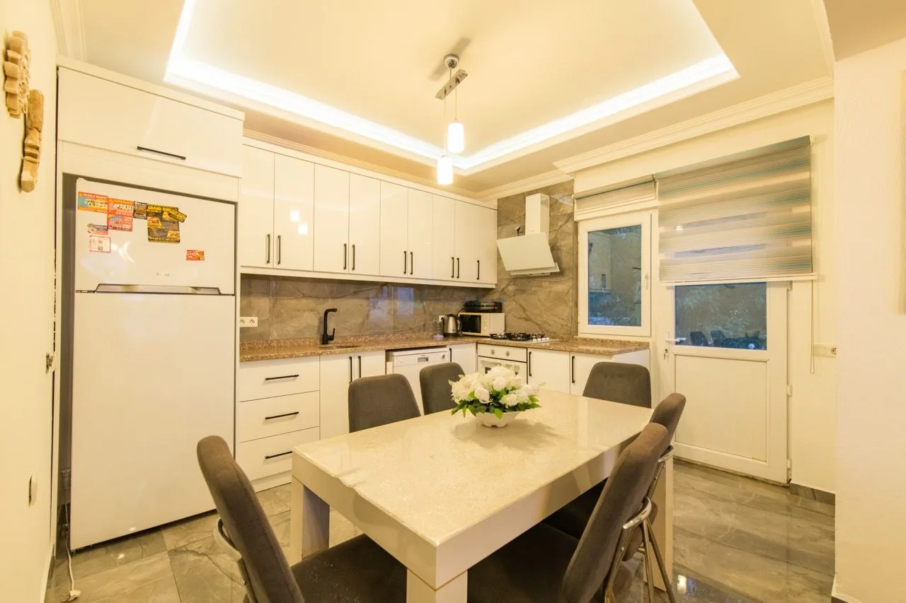 Villa Atlas