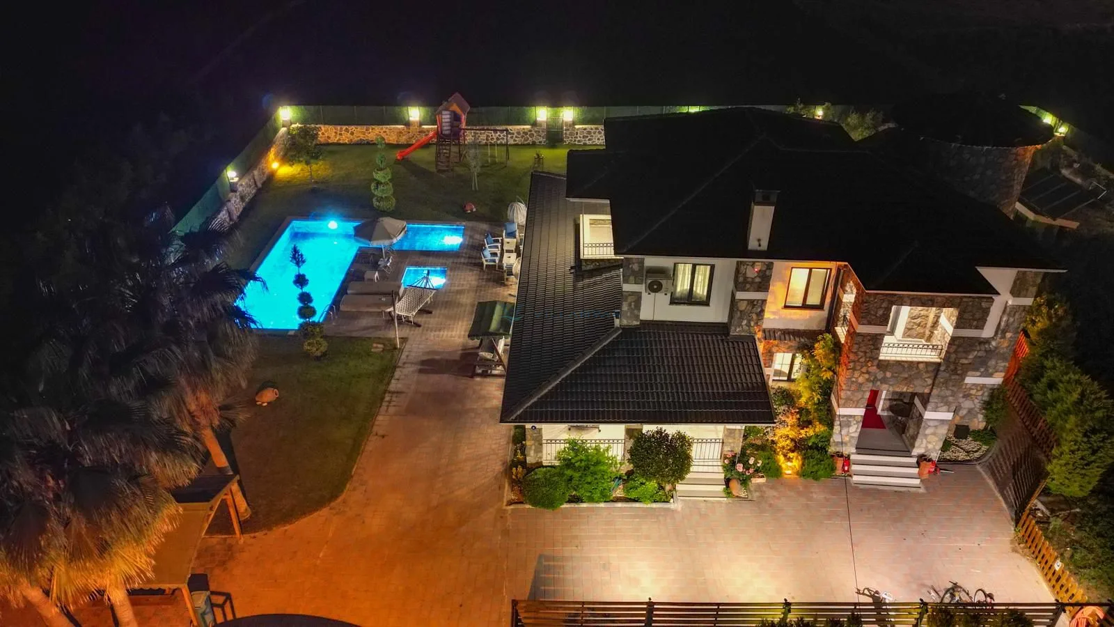 Villa Calyptus