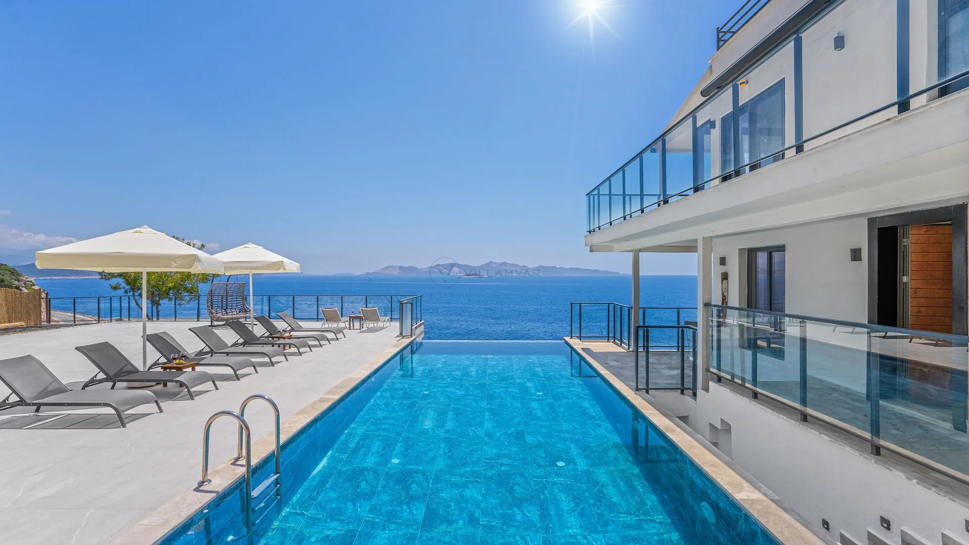 Villa Noir