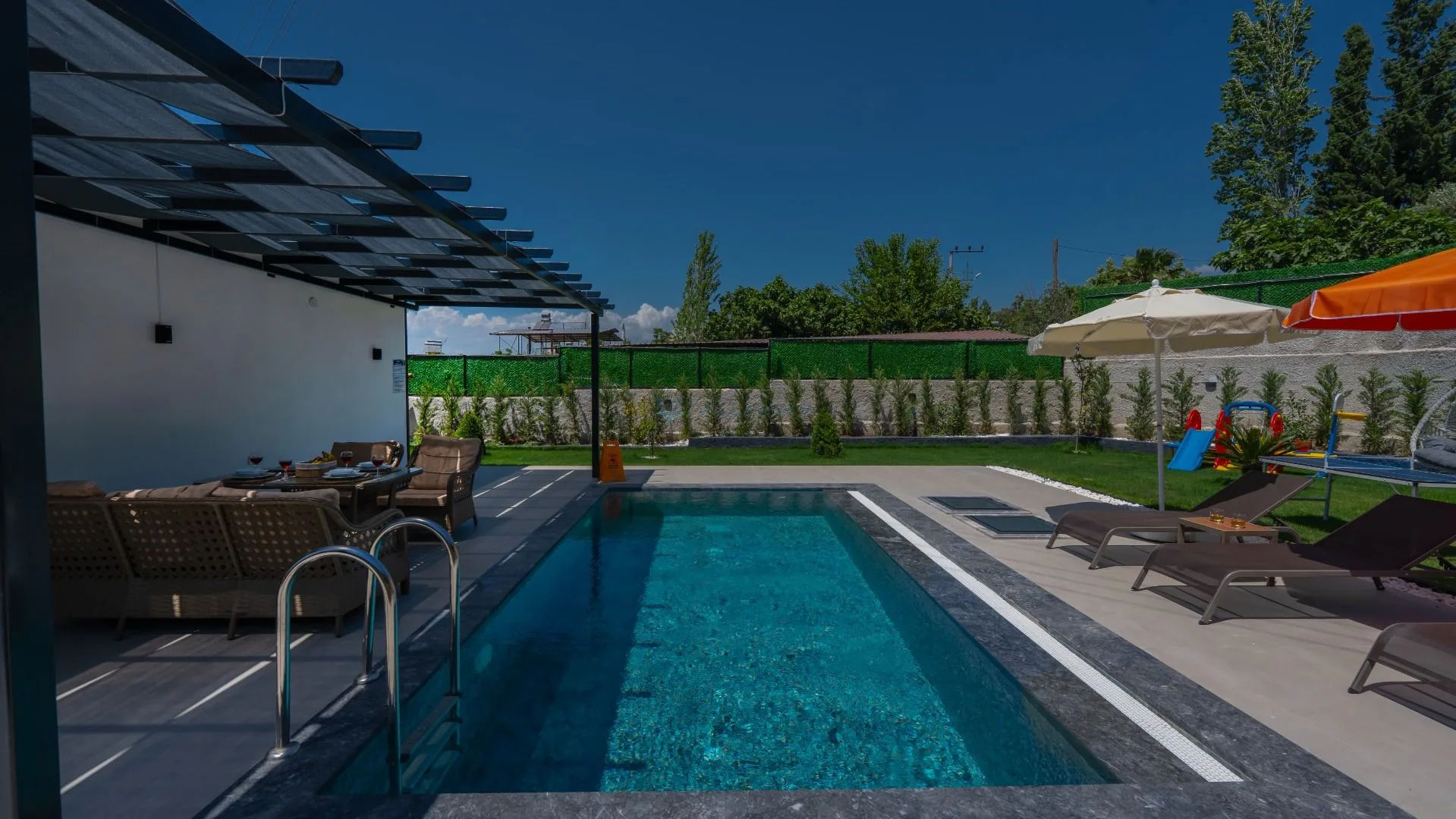 Villa Alademir