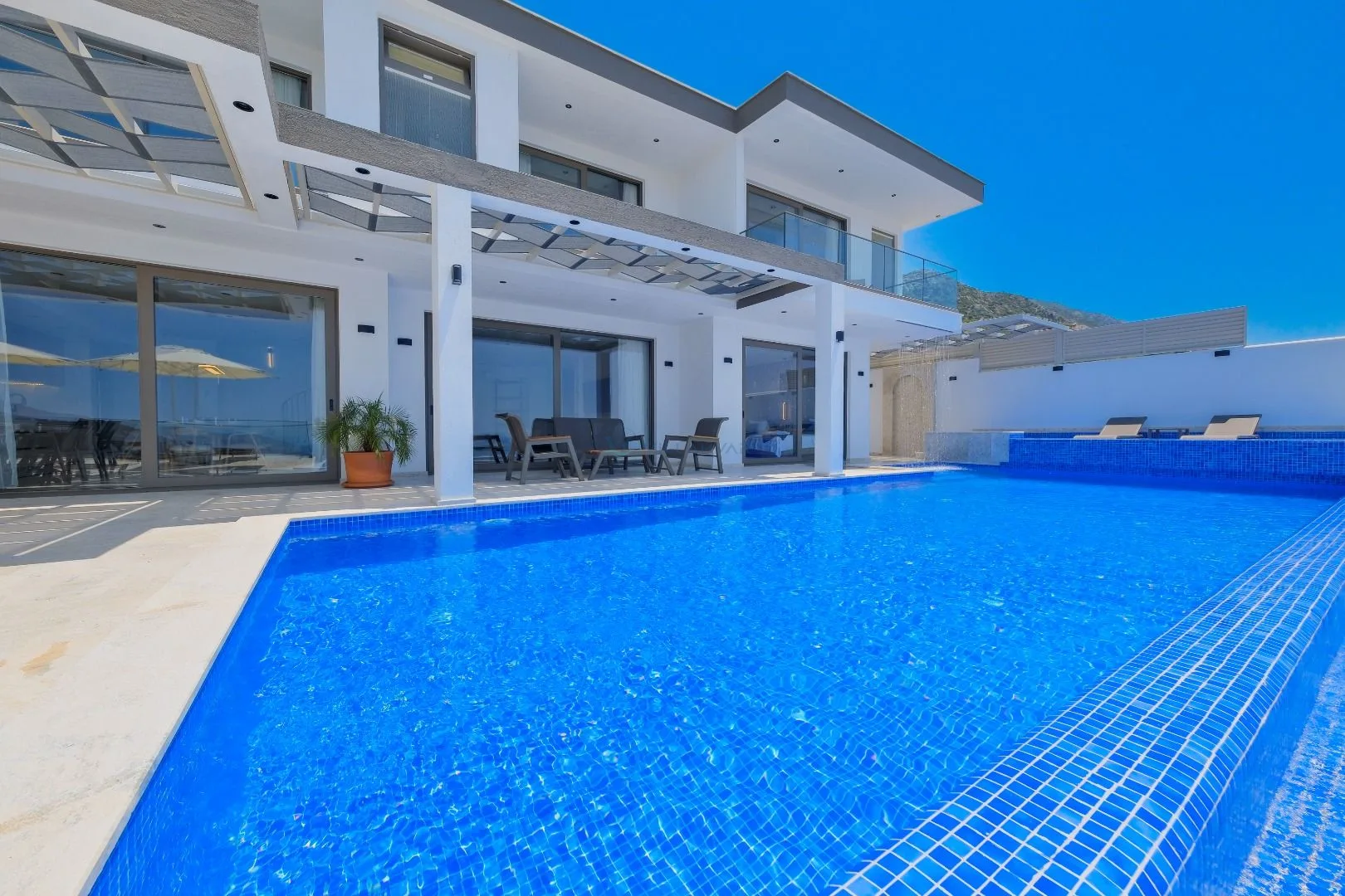 Villa Magic Life