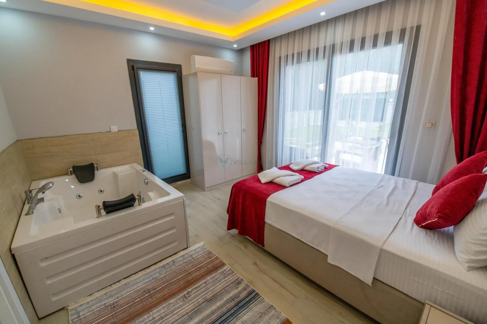 Villa Eliz İnlice