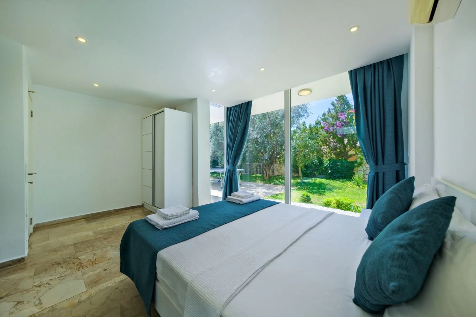 Villa Lumi 3