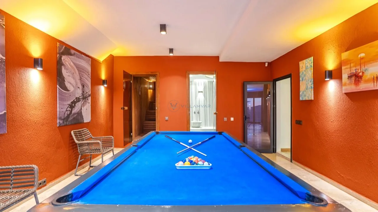 Villa Mecanblue
