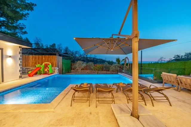 Villa Sarnis