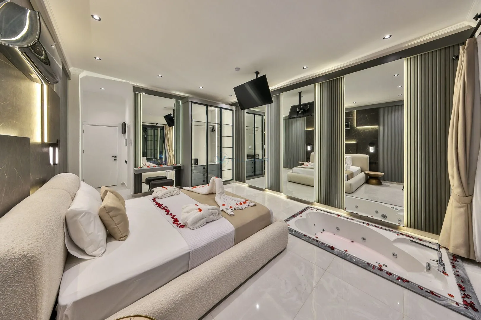 Villa Free