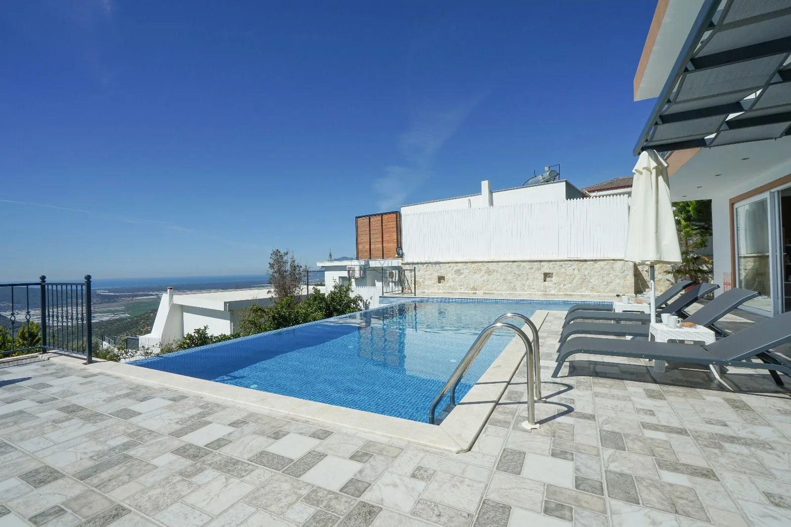 Villa Erdeno Duo
