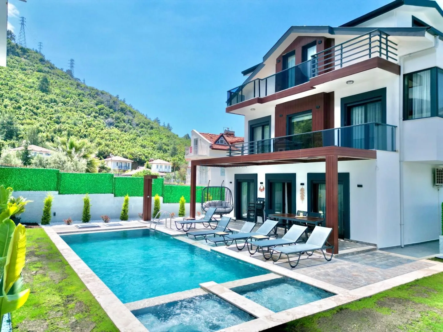 Villa Hadise